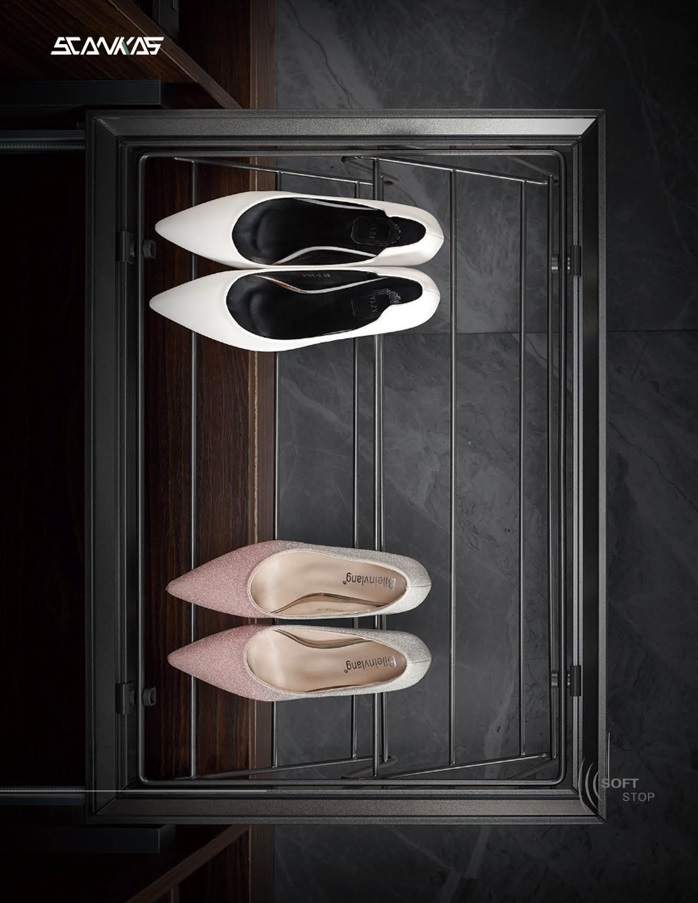 GLIDING SHOE RACK